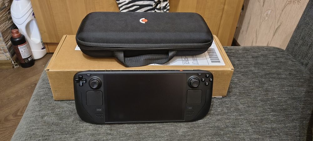 Steam Deck 512 GB OLED практично нова!