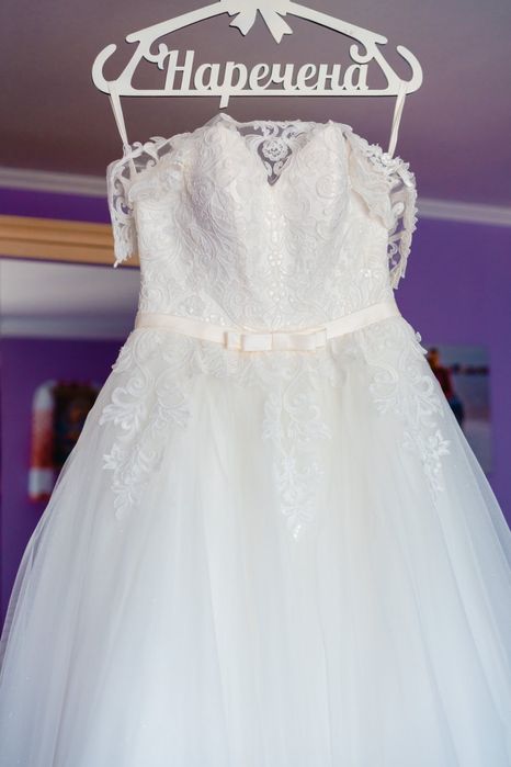 Весільне плаття 2300