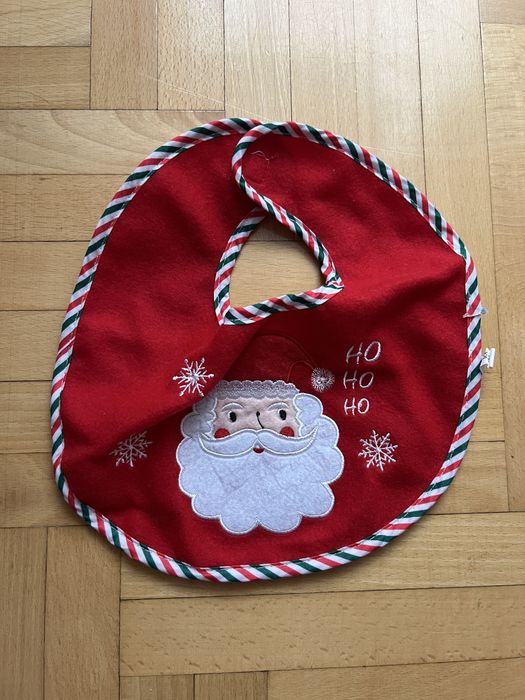 Sliniaczek i skarpetki świąteczne dla niemowlaka