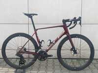 Rower Superior X-Road Team Elite GF Di2 r.56 cm