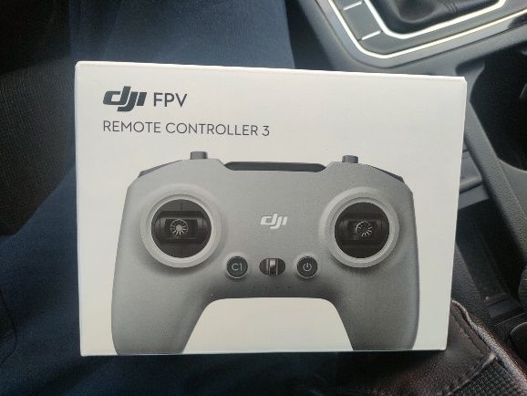 Квадрокоптер DJI Avata 2 FPV Fly More Combo Single Battery Goggles 3