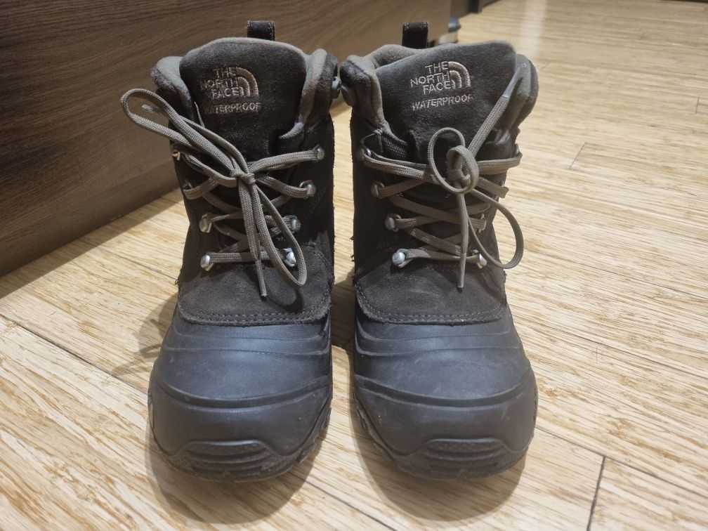 Buty zimowe dziecięce North Face Chilkat rozm. 36