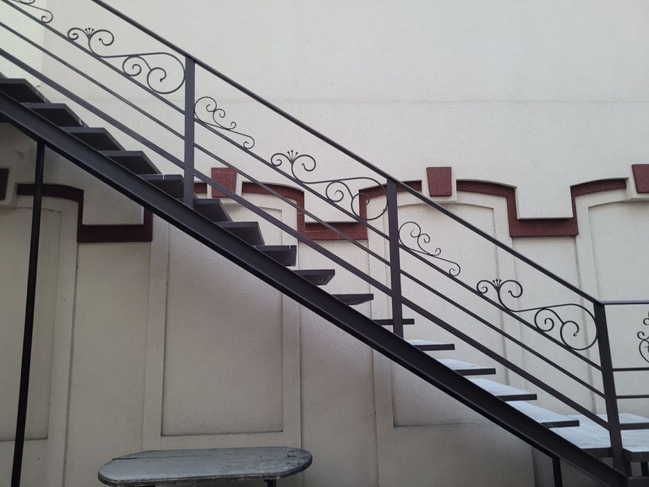 Продам торгове приміщення Центр