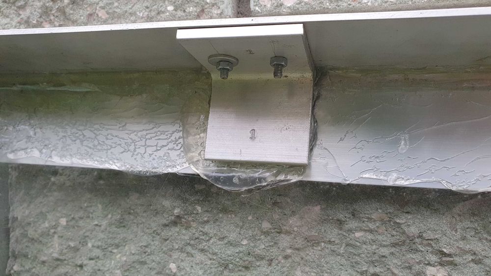 rama aluminowa 112cm x 112cm x 6cm ze szkłem solarnym 3mm