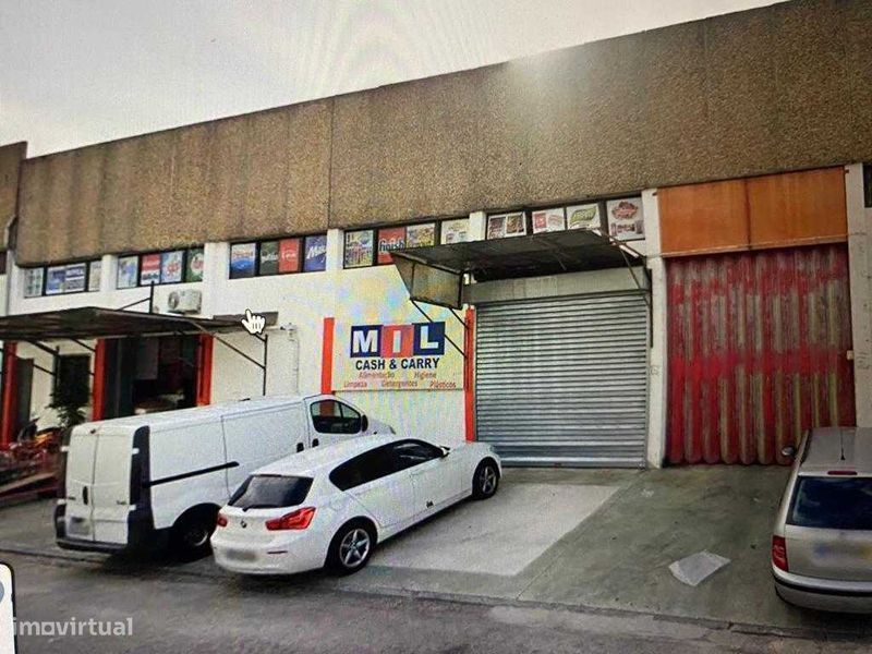 armazem passa-se zona industrial da varziela rua 6