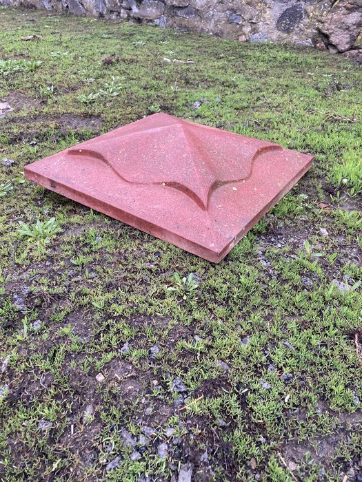 Кришки на забор