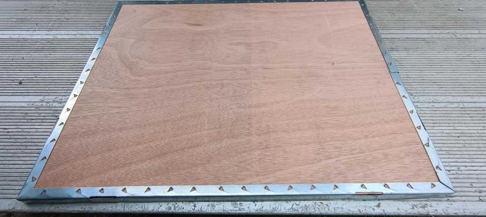 Sprzedam sklejki formatki 75cm x 62cm x 0.6cm