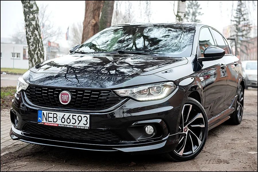 Fiat Tipo S-Design Kamera Navi Skóra LED Top Z Niemiec Zarejestrowany