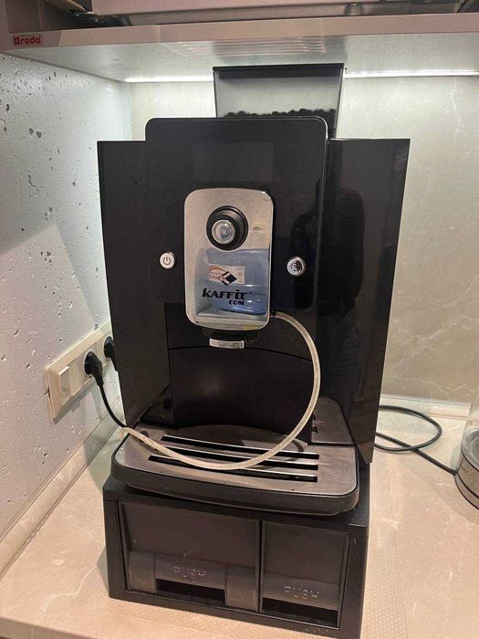 Кавомашина Kaffit 1601 PRO Black