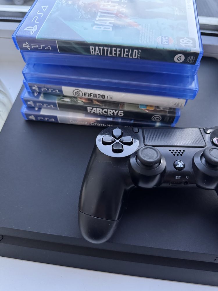Playstation 4 slim 1 tb + ігри