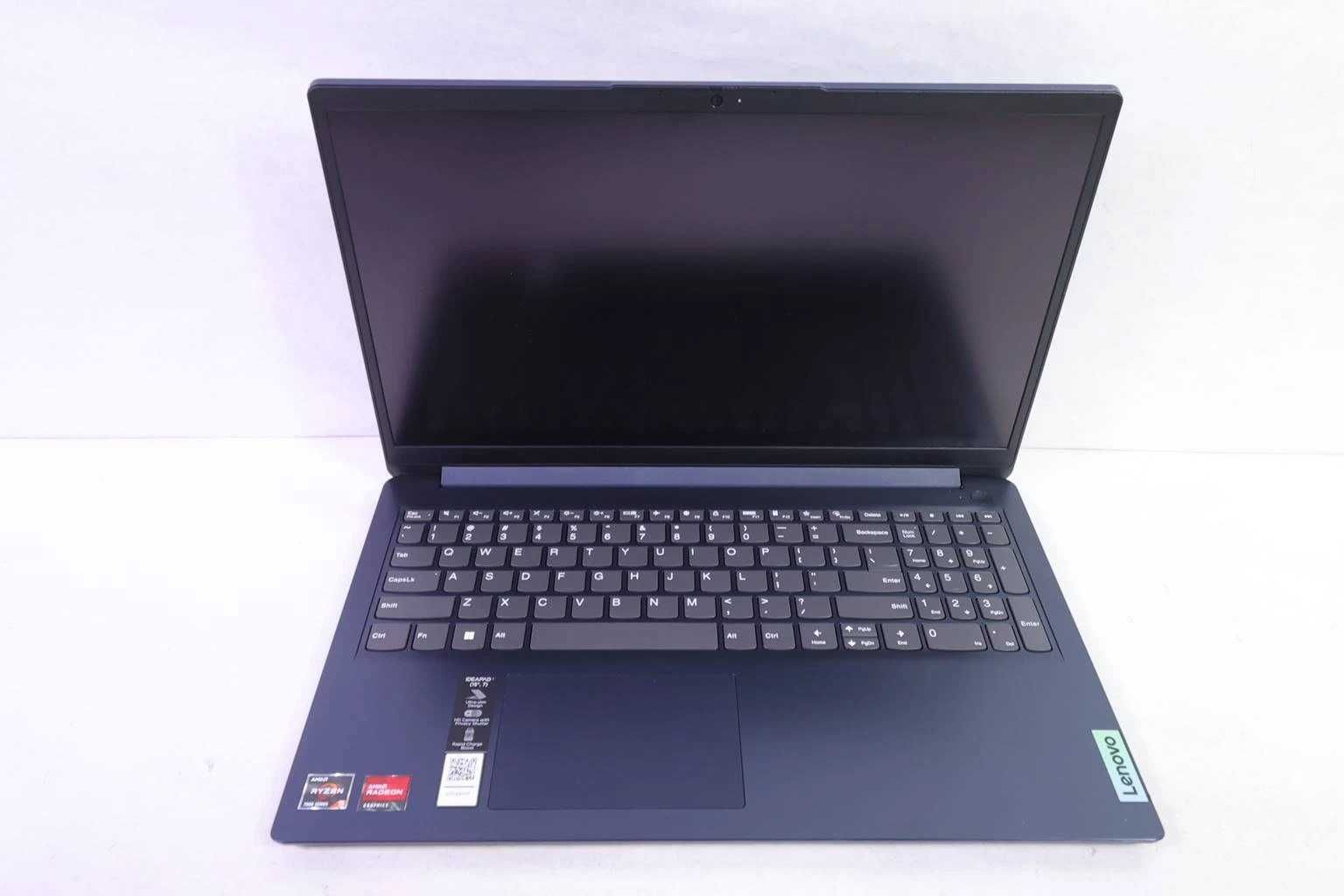 LENOVO Ideapad  15AMN7/AMD RYZEN 5 7520U/256GB /8GB RAM