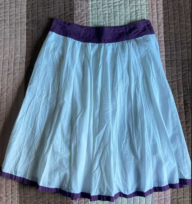 Biała spódnica z fioletowym paskiem - Camaieu