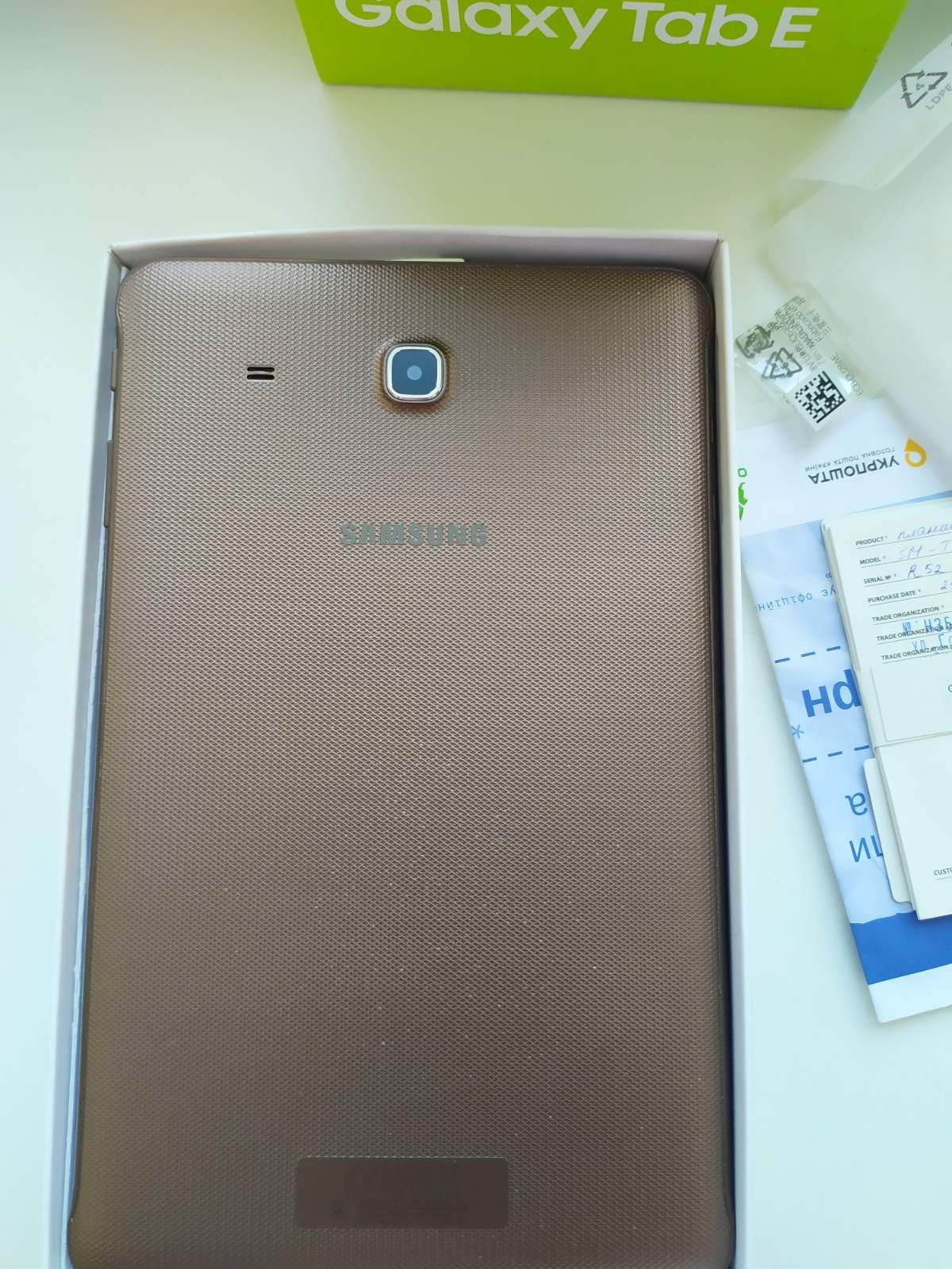 Galaxy Tab E Планшет