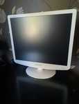Oddam za darmo monitor samsung
