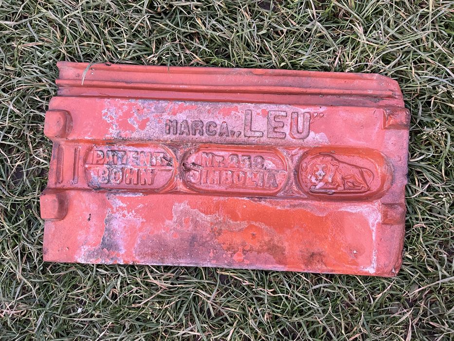 Австрійська черепиця Jimbolia Bohn в хорошому стані бу