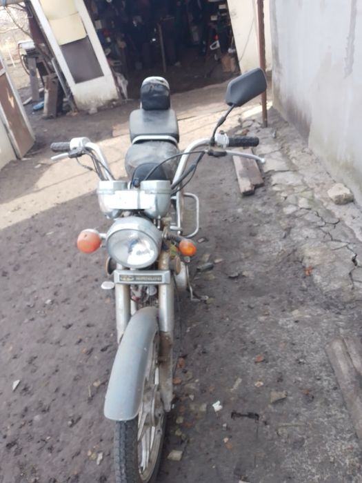 Мопед в робочому стані