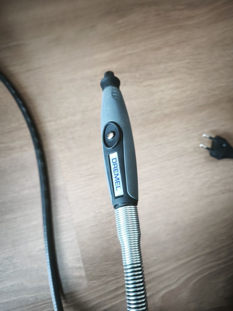 Бормашина Dremel 3000