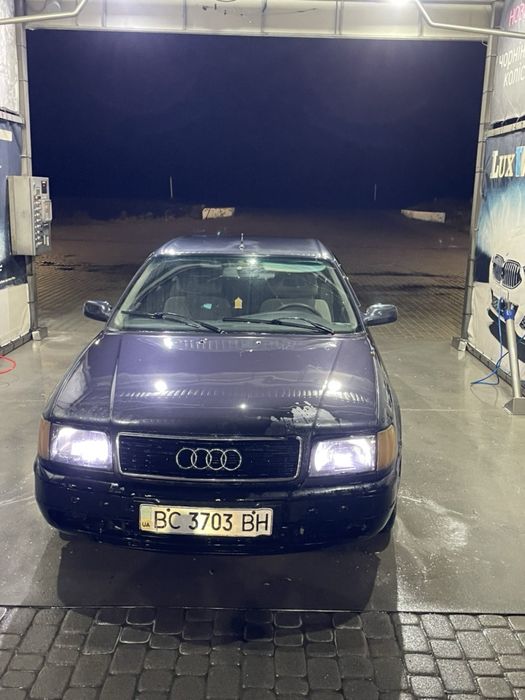 Ауді 100 газ/бензин с4
