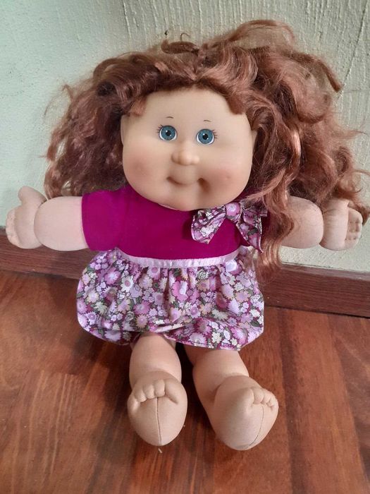 Cabbage Patch Kids Doll, by Xavier Robert. Dwie lalki.