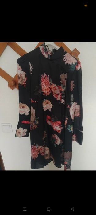 Vestido estampado  Zara