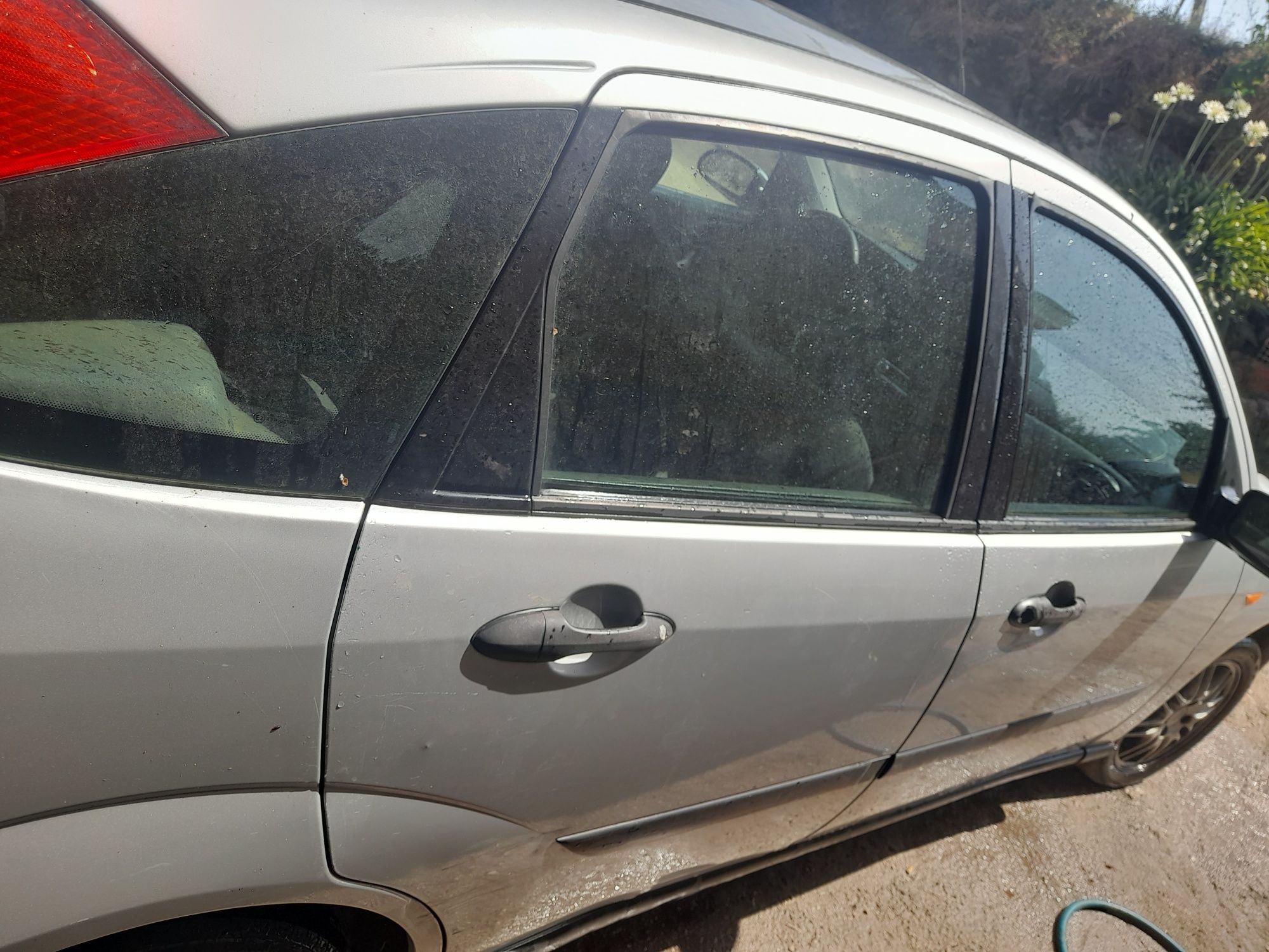 Carro Ford focus 2001
