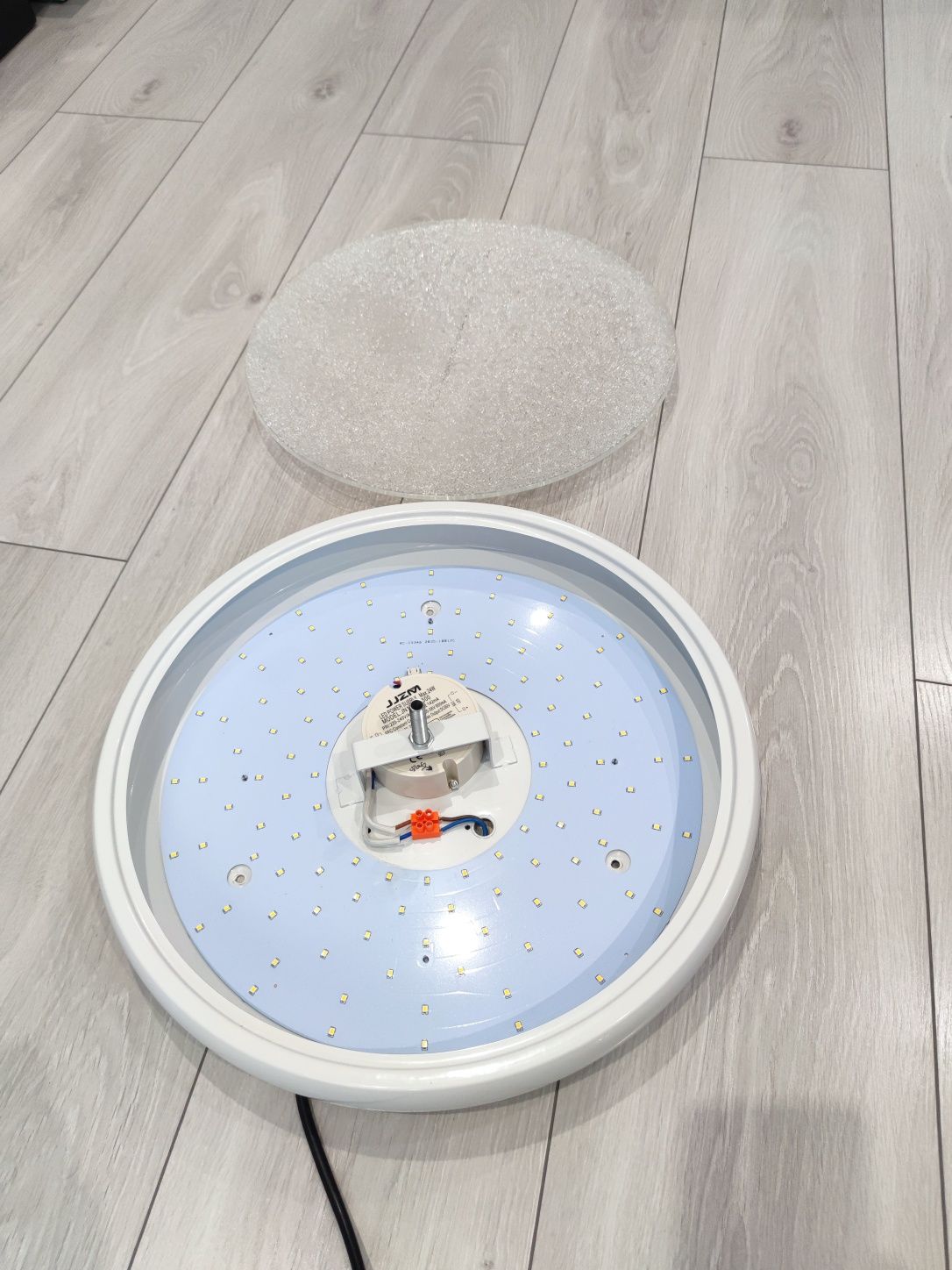 Lapa sufitowa LED diamentowa