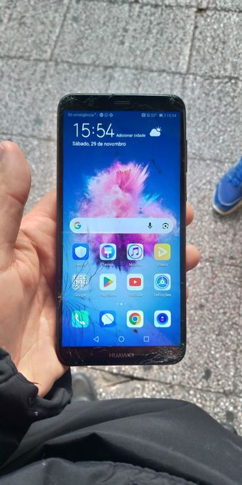 Huawei psmart 32GB 3 RAM