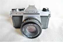 Aparat analogowy Pentax K 1000 Obiektyw 50/1.8z lat 70