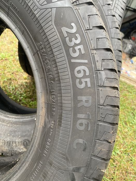 Opony Continental 235/65 R16 C  2-miesieczne