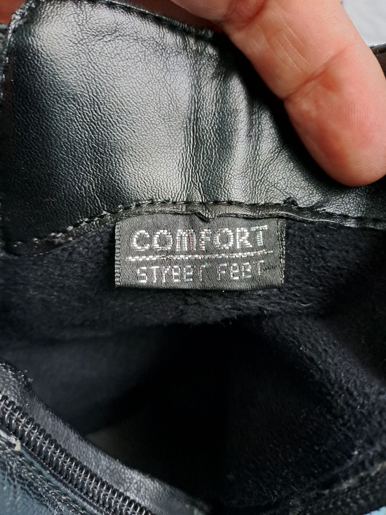 Botki  na obcasie Comfort rozmiar 39.