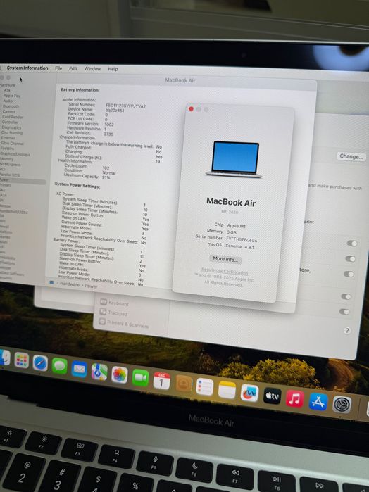 MacBook Air m1 8 128 хороший стан