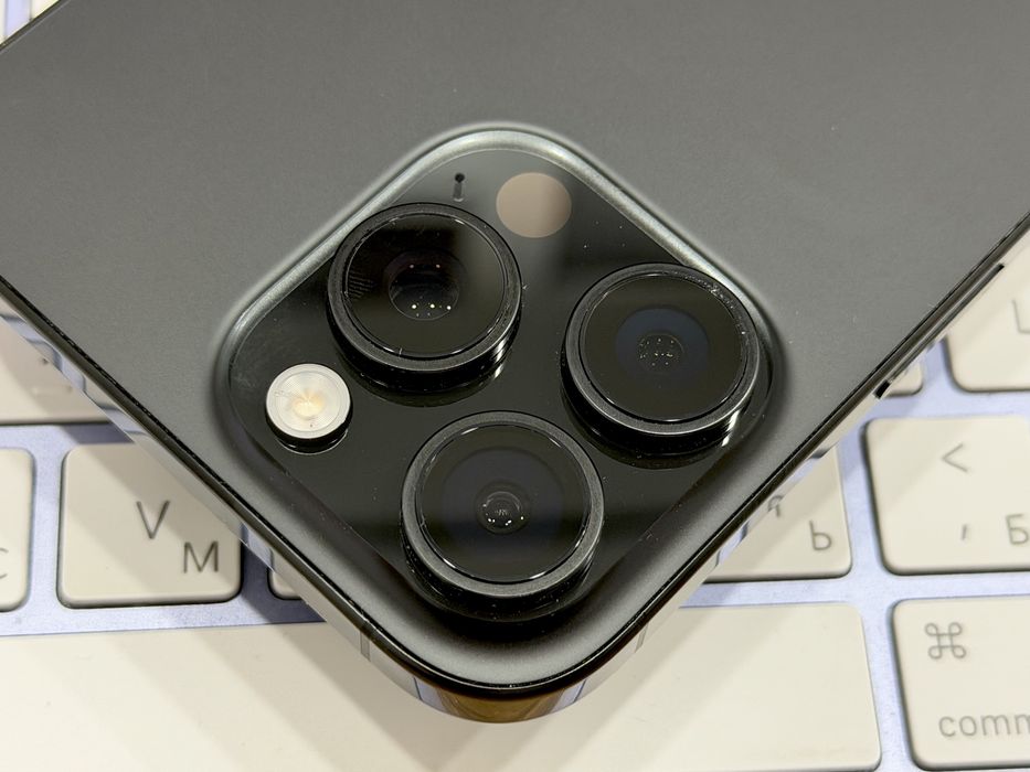 iPhone 16 Pro Max 512Gb Black Titanium (100% АКБ, байпас)