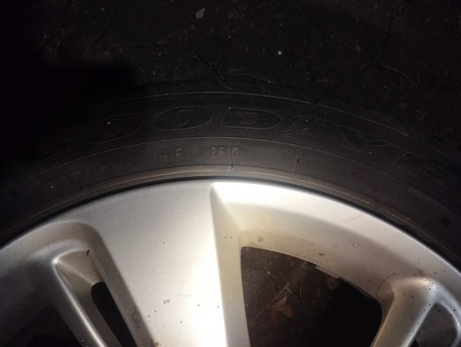 Колеса в сборі 215/50/17