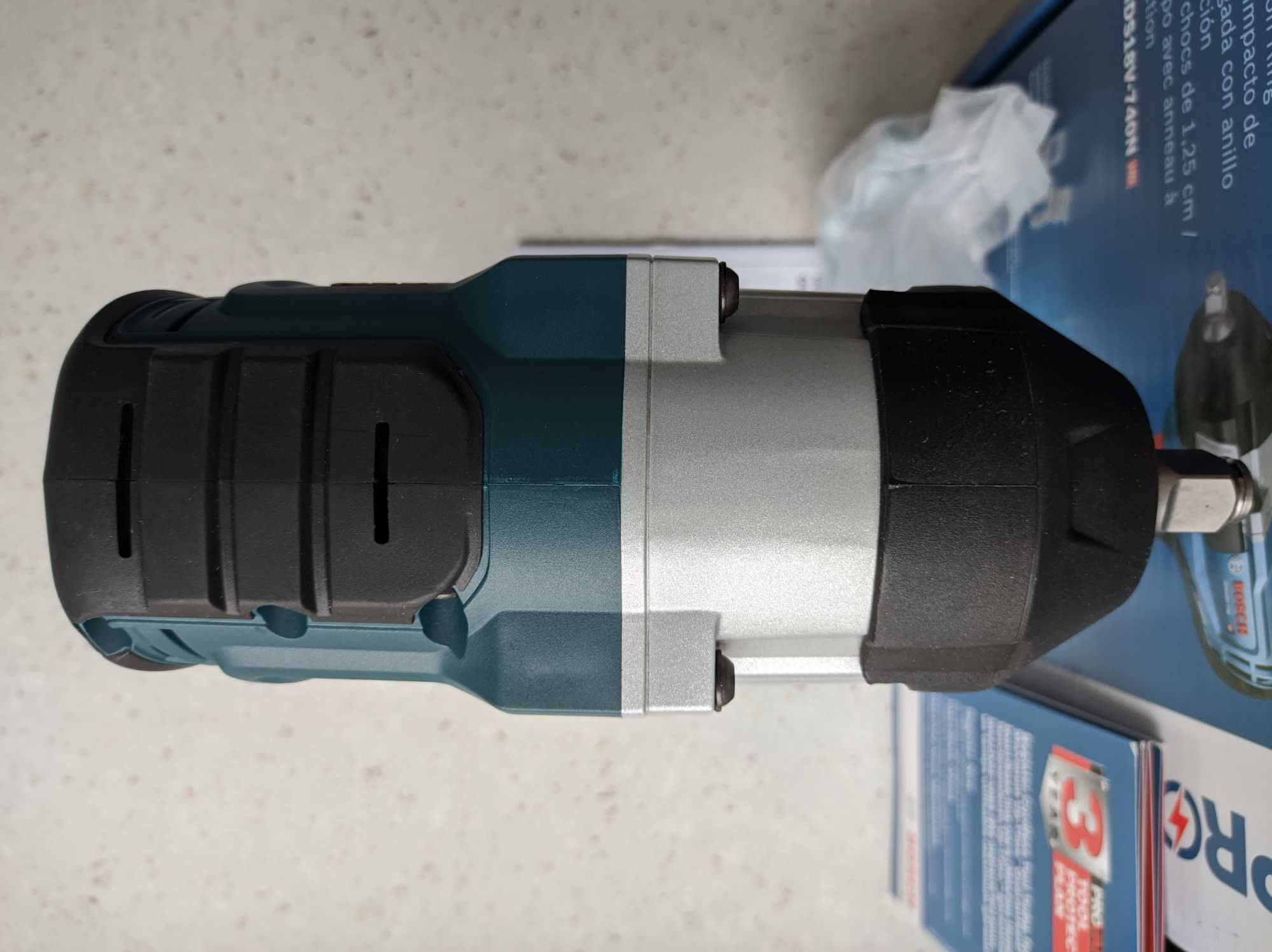 Бесщеточный ударный гайковерт Bosch GDS18V-740N (GDS 18V-1000) 1/2"