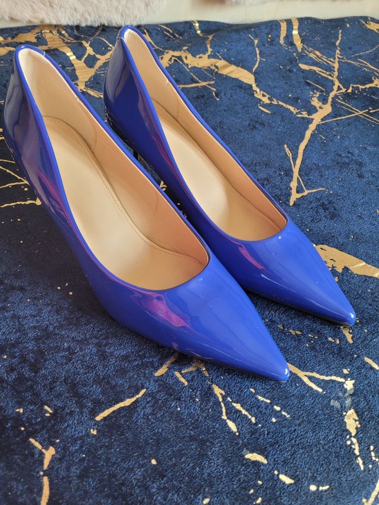 Buty    chabrowe