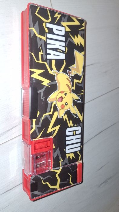 Pikachu Pokémon  nowy piórnik z temperówką