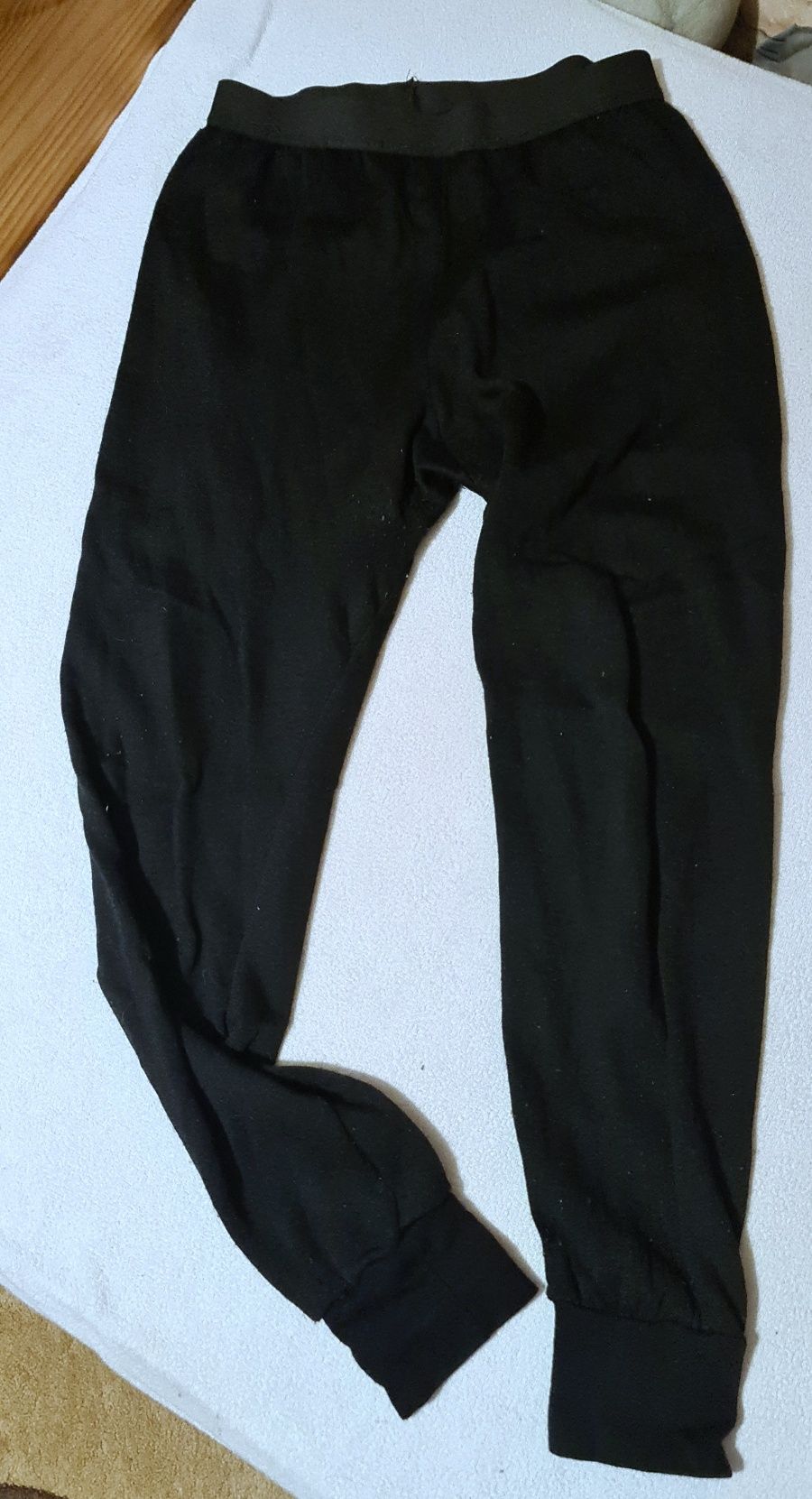 Damska termiczna odzież legginsy Ullfrotte rozm L. 65% Merinoull
