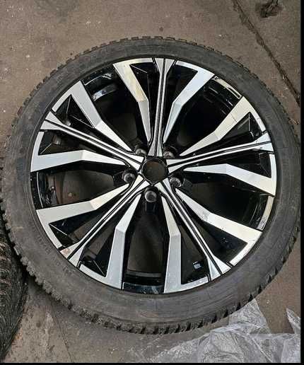 235/45R20 Koła CAŁOROCZNE Renault Espace Austral Qashqai dot 2022 rok