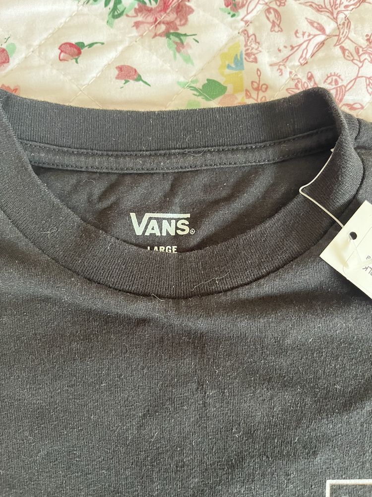 T-Shirt Vans, em estado novo