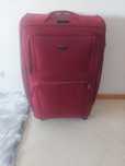 Mala de viagem vermelha 32k