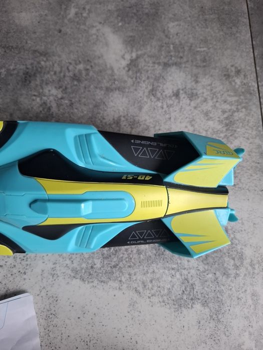 Motorówka nowa powystawowa