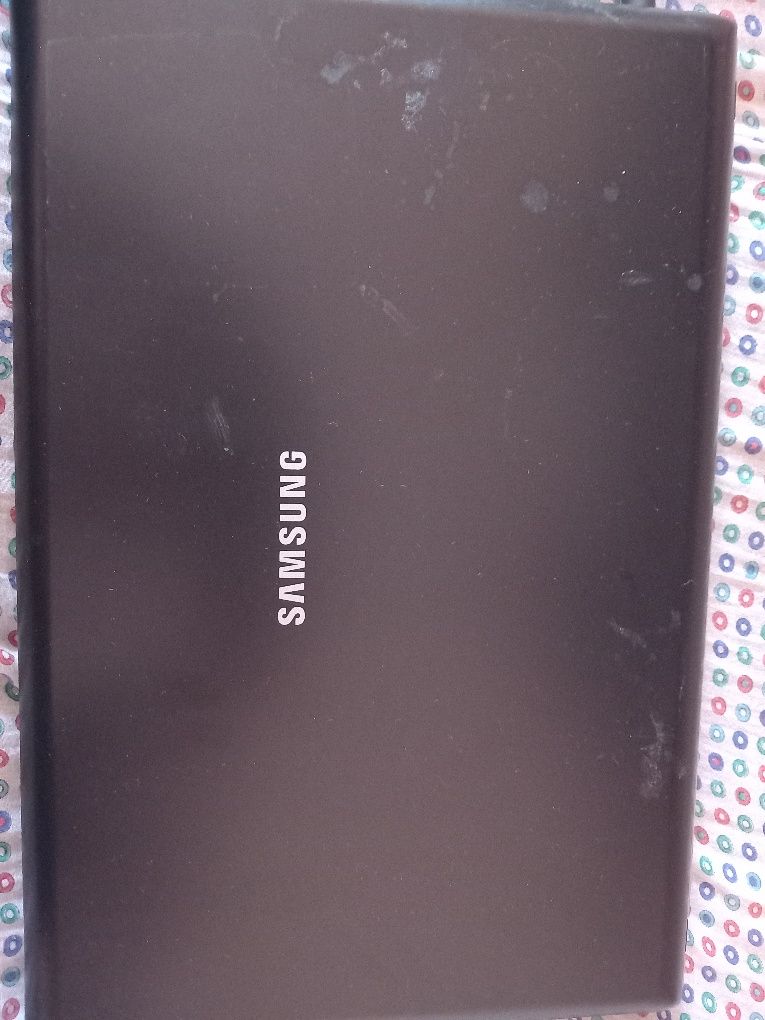 Ноутбук Samsung NP-R519-JA02PL