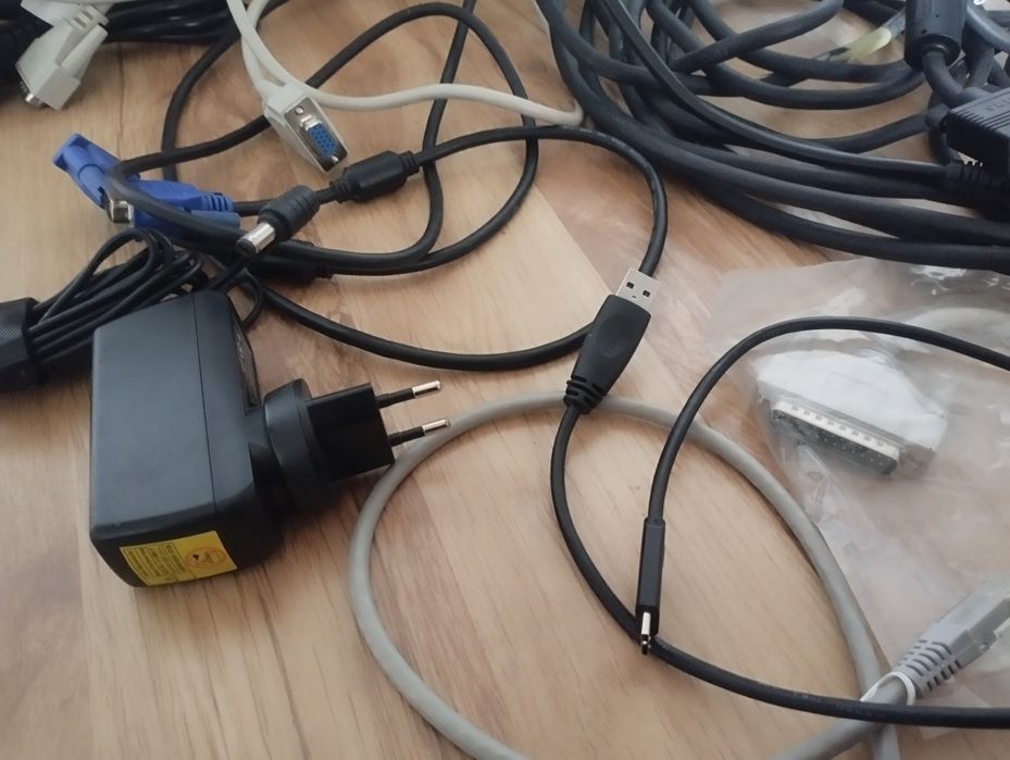 Kable do komputera rzutnika mix informatyka komputery elektryka