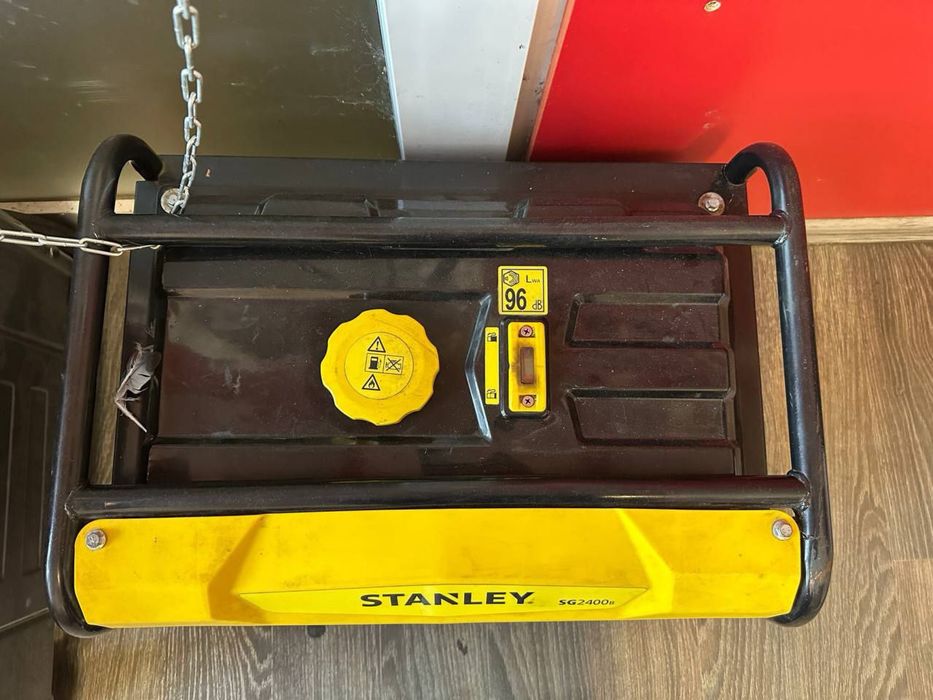 Бензиновый генератор STANLEY SG 2400B