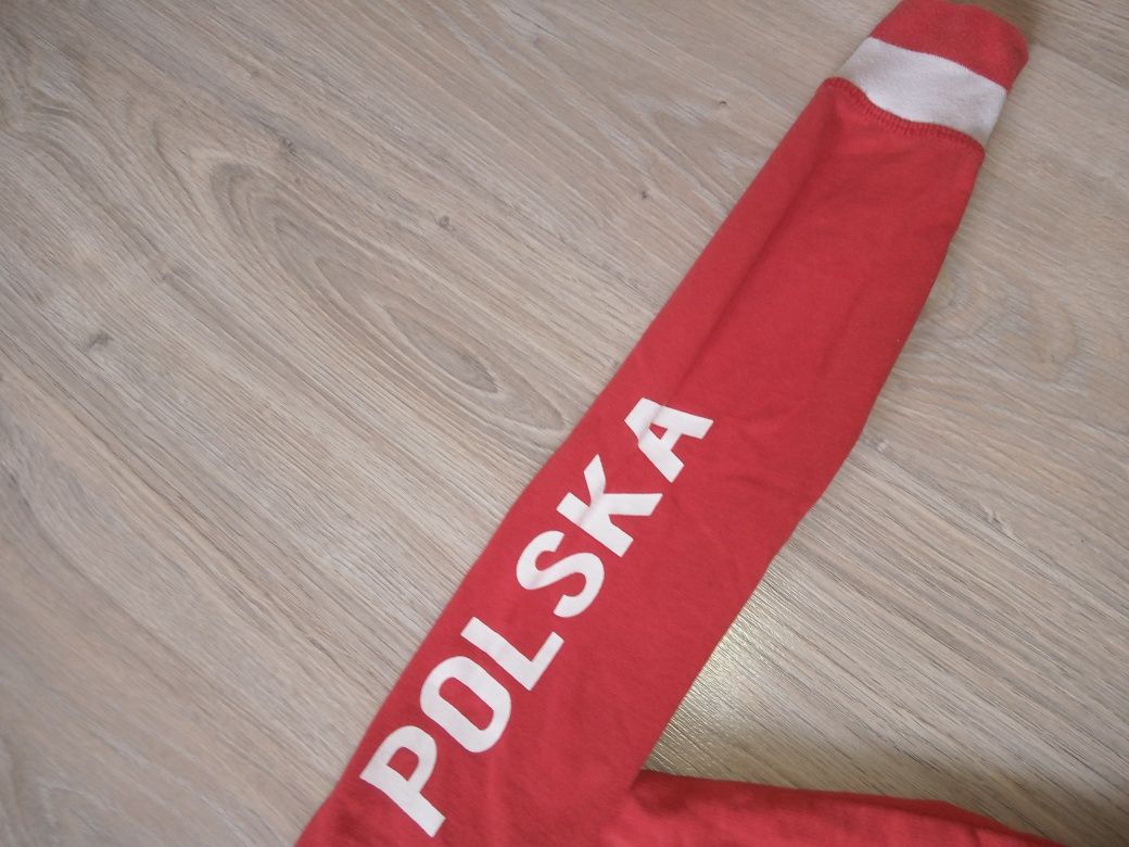 Bluza POLSKA 122/128. Stan bardzo dobry.