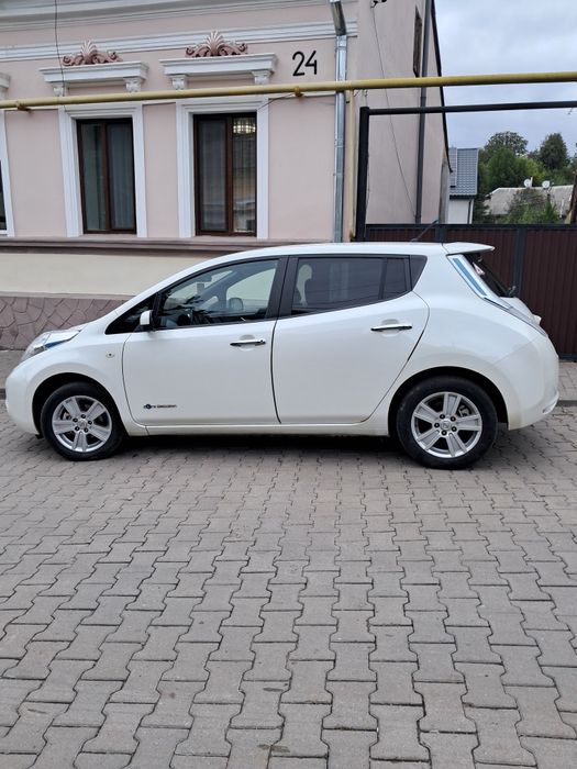 Nissan Leaf 2013