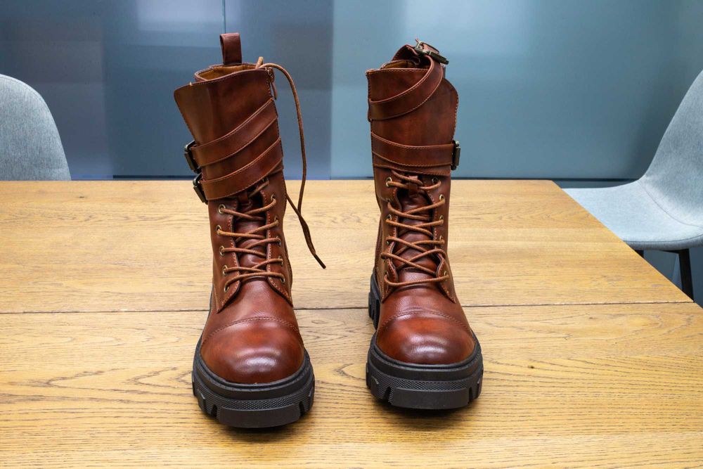 Bota Feminina Couro Castanho