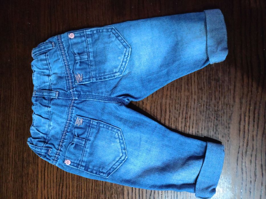 Jeansy NEXT dla dziewczynki, rozm. 68