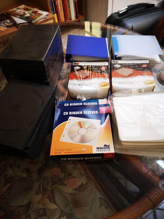 Caixas e protecções para cds e dvd