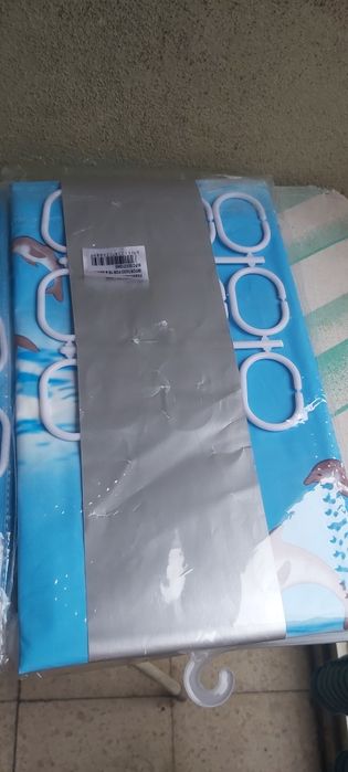 2 Cortinas Duche c/ Golfinhos 180 x 180 cm (Seladas/Estrear)
